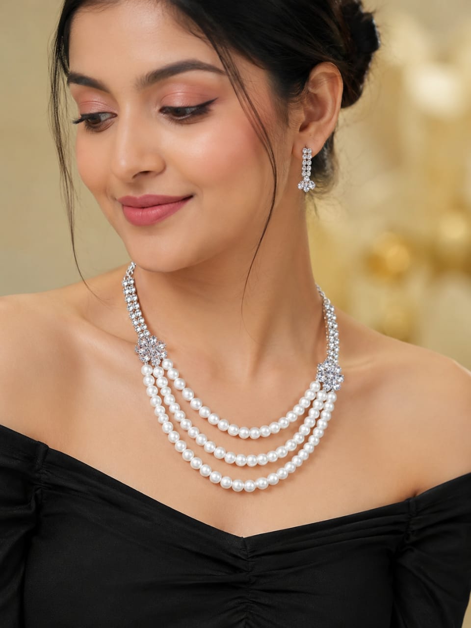 Elegant 3 layer pearl and crystal necklace set
